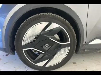 Photo 9 Renault Scenic  E-Tech Electric 220ch Techno grande autonomie -25