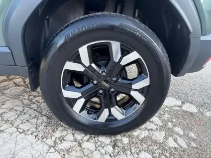 Photo 10 Dacia Duster  1.6 hybrid 140ch Journey