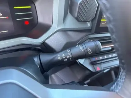 Photo 13 Dacia Duster  1.6 hybrid 140ch Journey