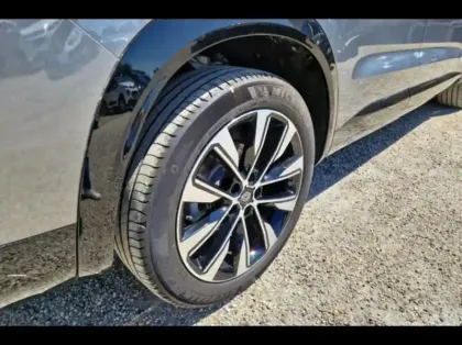 Photo 6 Renault Espace  1.2 E-Tech full hybrid 200ch Techno