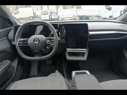 Photo 8 Renault Scenic  E-Tech Electric 220ch Techno grande autonomie -24