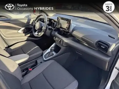 Photo 11 Toyota Yaris  116h Design 5p MY22