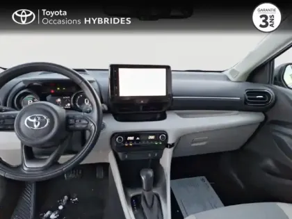 Photo 24 Toyota Yaris  116h Iconic 5p MY22