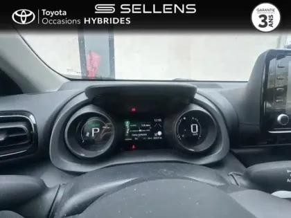 Photo 13 Toyota Yaris  Cross 116h Dynamic MY22