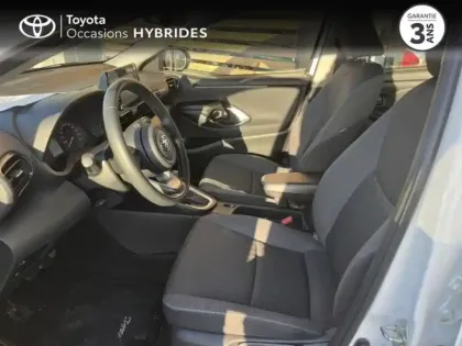 Photo 10 Toyota Yaris  116h Dynamic 5p MC24