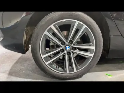 Photo 11 BMW Serie 1 Série 1 118iA 136ch Business Design DKG7