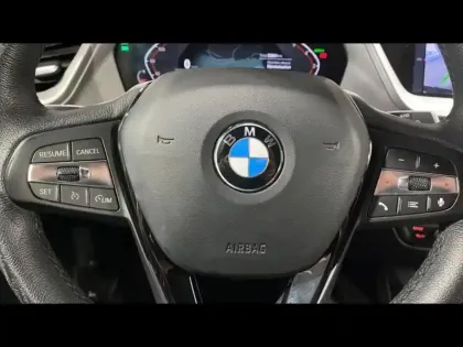 Photo 6 BMW Serie 1 Série 1 118iA 136ch Business Design DKG7