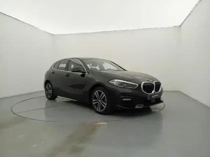 Photo 18 BMW Serie 1 Série 1 118iA 136ch Business Design DKG7