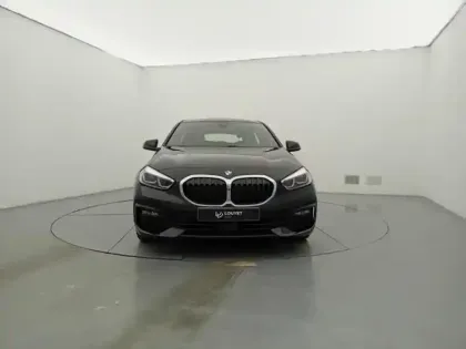 Photo 19 BMW Serie 1 Série 1 118iA 136ch Business Design DKG7