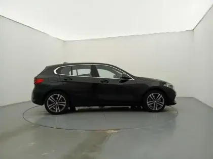 Photo 17 BMW Serie 1 Série 1 118iA 136ch Business Design DKG7