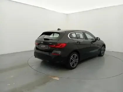 Photo 16 BMW Serie 1 Série 1 118iA 136ch Business Design DKG7