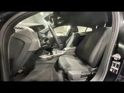 Photo 13 BMW Serie 1 Série 1 118iA 136ch Business Design DKG7