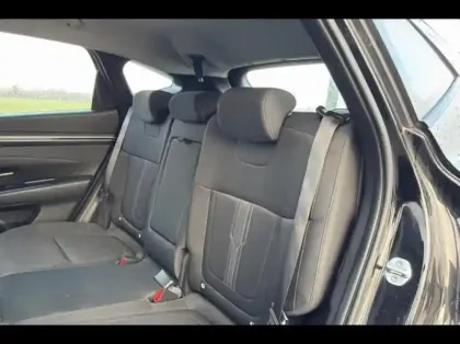 Photo 10 Hyundai Tucson  1.6 T-GDi 230ch Hybrid Business BVA6