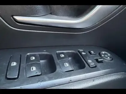 Photo 14 Hyundai Tucson  1.6 T-GDi 230ch Hybrid Business BVA6