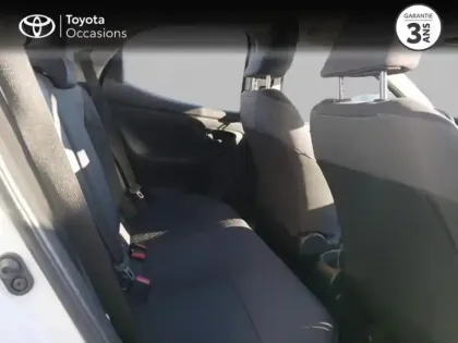 Photo 6 Toyota Yaris  70 VVT-i Dynamic 5p MY22