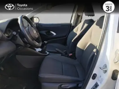 Photo 10 Toyota Yaris  70 VVT-i Dynamic 5p MY22