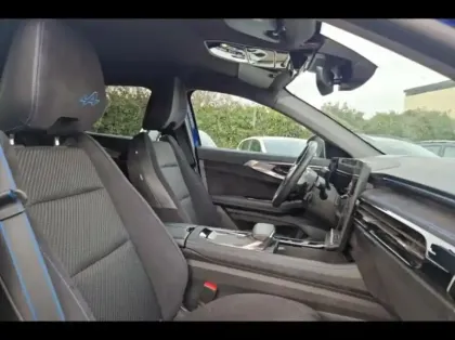 Photo 9 Renault Austral  1.2 E-Tech full hybrid 200ch Iconic esprit Alpine- 24