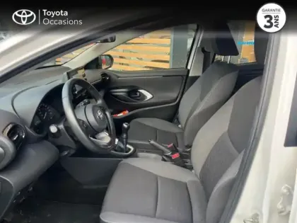 Photo 10 Toyota Yaris  70 VVT-i Dynamic 5p MY22