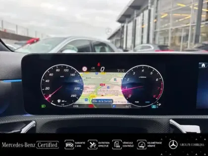 Photo 8 Mercedes Classe A  180 136ch AMG Line 7G-DCT