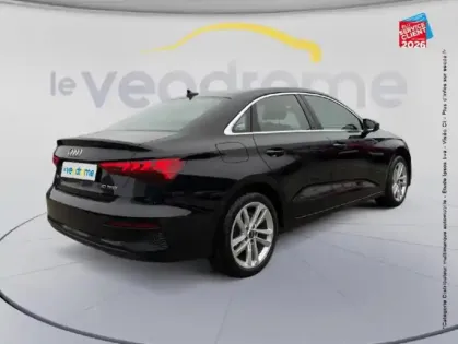 Photo 5 Audi A3  Berline 30 TFSI 110ch Mild Hybrid Business line S tronic 7