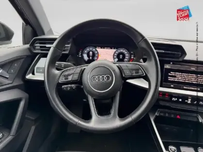 Photo 11 Audi A3  Berline 30 TFSI 110ch Mild Hybrid Business line S tronic 7