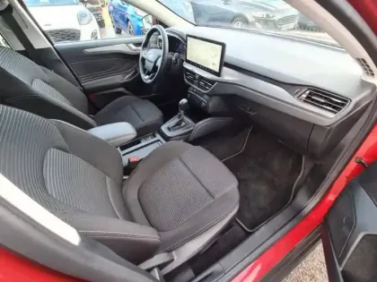 Photo 10 Ford Focus  SW 1.0 Flexifuel mHEV 125ch Titanium X Business Powershift