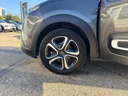 Photo 10 Citroën C3  1.2 PureTech 110ch S&S Feel Pack