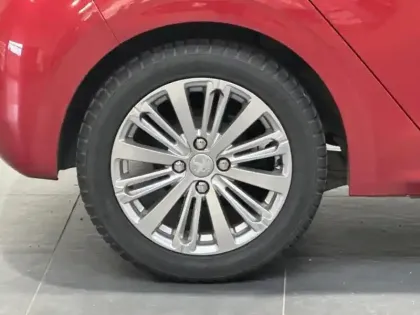 Photo 10 Peugeot 208  1.2 PureTech 82ch Style 5p