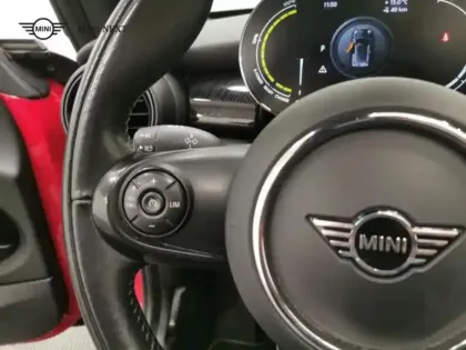 Photo 13 Mini Mini  Cooper SE 184ch Yours BVA