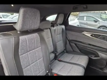 Photo 10 Renault Espace  1.2 E-Tech full hybrid 200ch Techno 7 places - 24