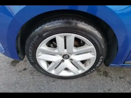 Photo 12 Renault Clio  1.0 TCe 90ch Evolution - 24