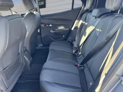 Photo 24 Peugeot 2008  1.2 Hybrid 145ch GT e-DCS6