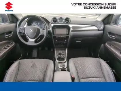 Photo 11 Suzuki Vitara  1.4 Boosterjet Hybrid 129ch Style Allgrip