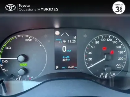 Photo 13 Toyota Yaris  116h Dynamic 5p MC24