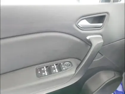 Photo 29 Renault Captur  1.6 E-Tech Plug-in 160ch Intens