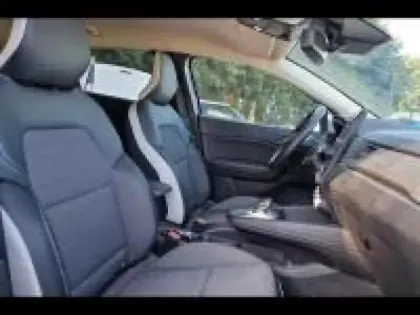 Photo 9 Renault Captur  1.6 E-Tech Plug-in 160ch Intens