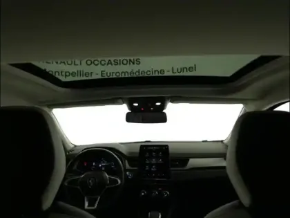 Photo 19 Renault Captur  1.6 E-Tech Plug-in 160ch Intens