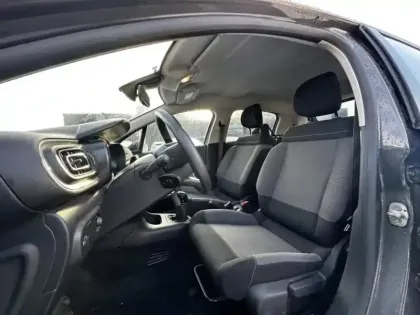 Photo 9 Citroën C3  1.2 PureTech 83ch S&S C-Series 123g