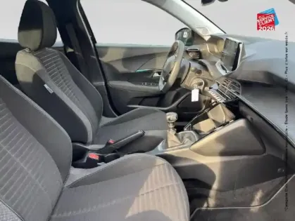 Photo 19 Peugeot 2008  1.2 PureTech 130ch S&S Style