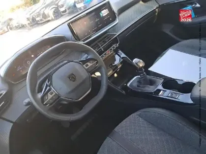 Photo 29 Peugeot 208  1.2 100ch S/S Allure GPS