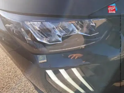 Photo 12 Peugeot 208  1.2 100ch S/S Allure GPS