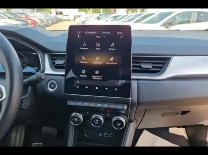 Photo 13 Renault Captur  1.6 E-Tech hybride 145ch Techno