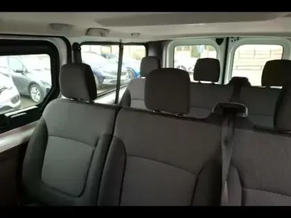 Photo 10 Renault Trafic Gén. III (J82) Ph3 Zen 4