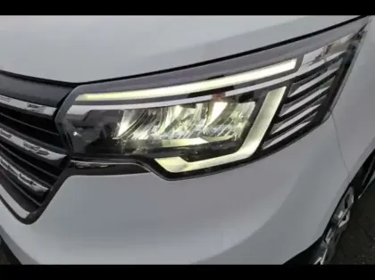 Photo 13 Renault Trafic Gén. III (J82) Ph3 Zen 4