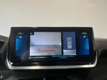 Photo 14 Peugeot 2008  e- 136ch GT