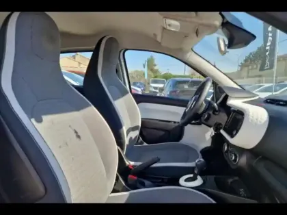 Photo 9 Renault Twingo  E-Tech Electric Zen R80 Achat Intégral - 21MY