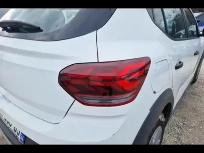 Photo 13 Dacia Sandero  1.0 ECO-G 100ch Stepway Essentiel