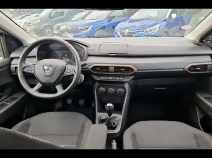 Photo 8 Dacia Sandero  1.0 ECO-G 100ch Stepway Essentiel