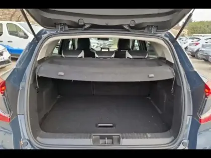 Photo 11 Renault Captur  1.6 E-Tech hybride 145ch Intens -21