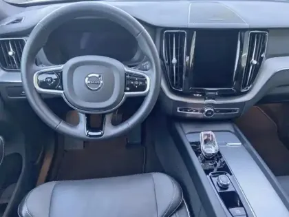 Photo 7 Volvo Xc60  T6 AWD 253 + 145ch R-Design Geartronic